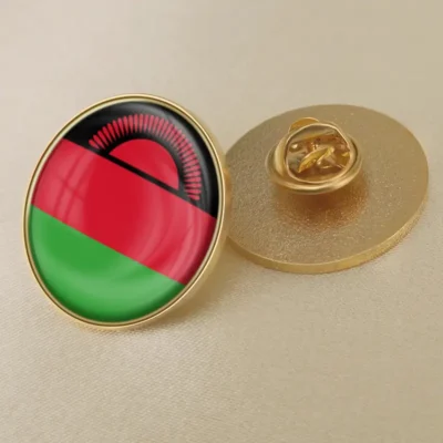 A gold pin featuring the flag of Malawi, ideal for wholesale distribution of Malawi flag pins.