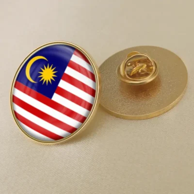 A detailed Malaysia flag lapel pin, perfect for wholesale, representing national pride and unity.