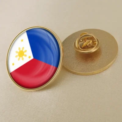 A pin featuring the flag of the Philippines, ideal for wholesale distribution and patriotic displays.