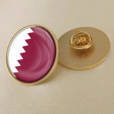 Qatar flag lapel pin showcasing vibrant colors, ideal for wholesale distribution and patriotic displays.