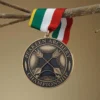 Medalla personalizada con la inscripción "Peakeen Archery Championship" para el reconocimiento de competiciones de tiro con arco.