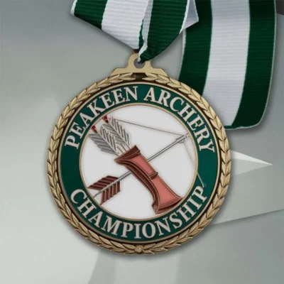 Individuelle Medaille mit der Aufschrift "Peakeen Archery Championship" für die Anerkennung von Bogenschießwettbewerben.