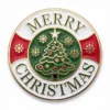 Individueller Weihnachtsbaumschmuck mit den Worten "Frohe Weihnachten" in festlichen Buchstaben.