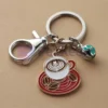 Portachiavi personalizzati per il caffè, portachiavi in metallo smaltato morbido con disegni unici di tazze di caffè, portachiavi personalizzati a tema caffè, perfetti per gli amanti del caffè e gli eventi promozionali, portachiavi di alta qualità per regali e uso quotidiano.