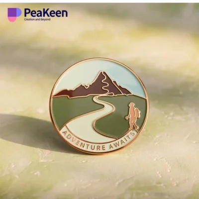 Enamel pin featuring a peeken design, perfect for hiking enthusiasts and collectors of outdoor-themed accessories.