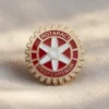 Ein Abzeichen mit dem Schriftzug "Rotary Club", das die Rotaract-Gemeinschaft und ihre Werte des Dienens und der Kameradschaft repräsentiert.