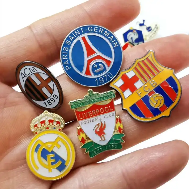 soccer-Club-logo-pins-1